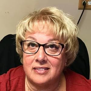 Meet your Posher, Shelly